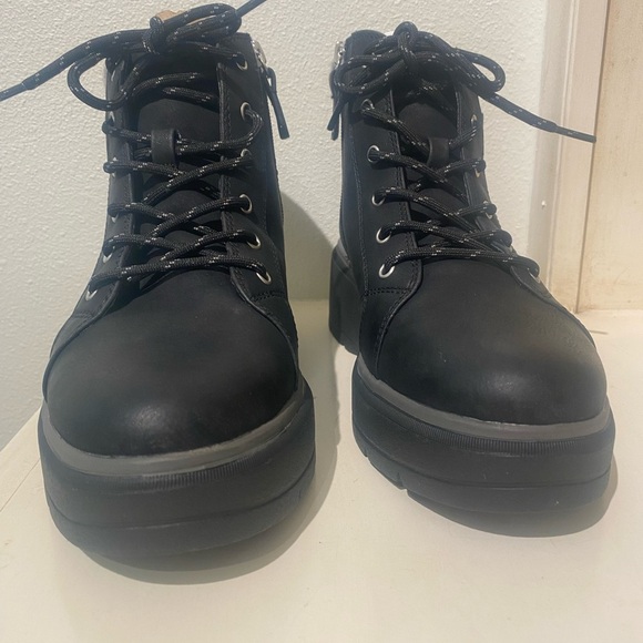 Dr Scholl’s Women’s Max Alpine Ankle Winter Boots Black Wedge Style New size 10 - Picture 3 of 16